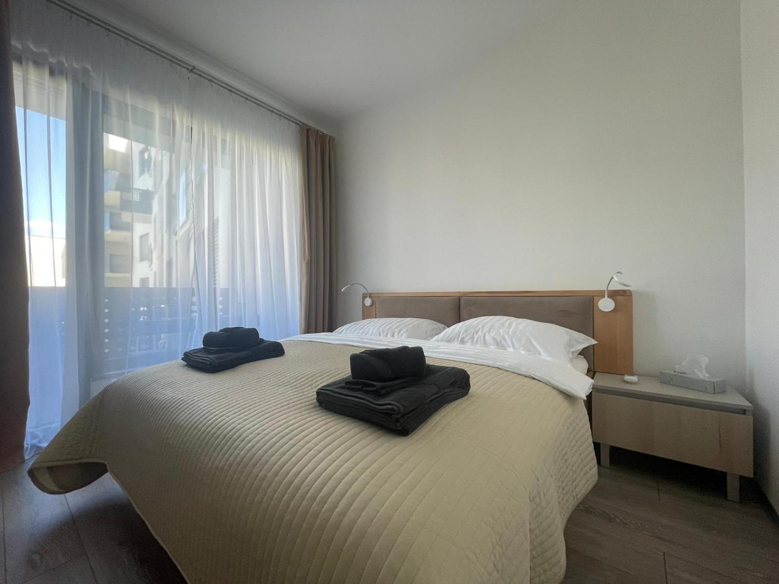 Appartamento Sag New Complex In The Heart Of The Old Town Free Parking Free Wi-Fi Bratislava Esterno foto